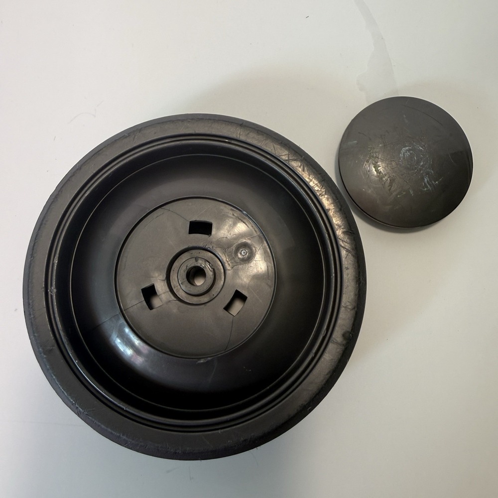 Dyson DC14 DC17‎ DC33 gray wheel replacement Part 04-2249 With Cap Pre-owned 1